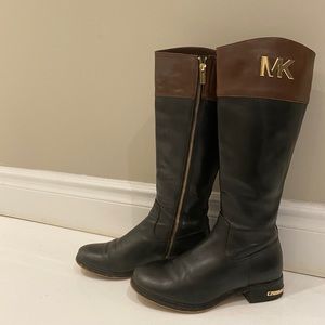 MICHAEL KORS BOOTS